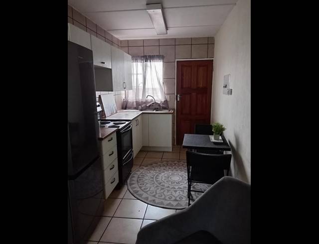 2 BEDROOM APARTMENT FOR SALE IN COMET